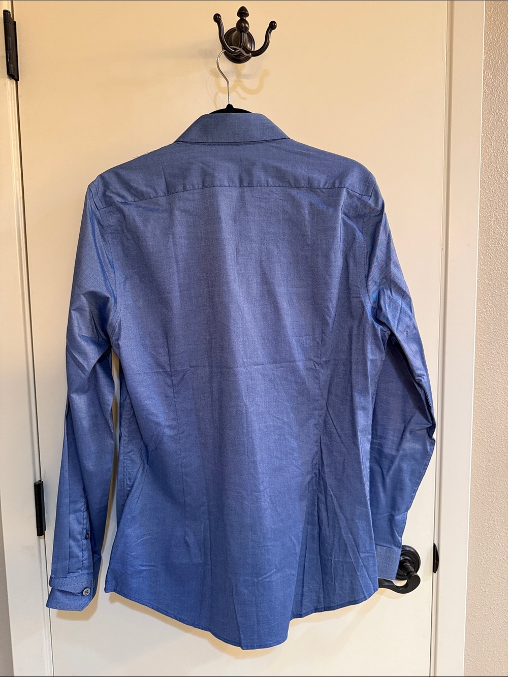 Express Men’s Light Blue Button-Up Dress Shirt - Picture 2 of 3